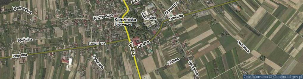 Zdjęcie satelitarne Szkolna ul.